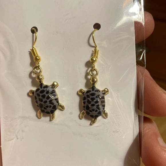 “Turtle” earrings. - Picture 1 of 3